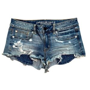 American Eagle denim cut off shorts size 6 Low rise